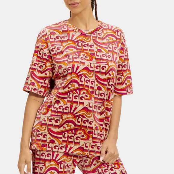 UGG Kinslee Top Velvet Fleece Oversized Short Sleeve T-shirt Retro 70s New w tag - Picture 2 of 16